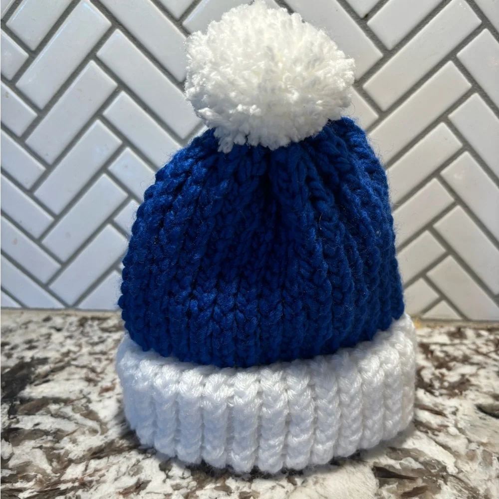 NWOT Newborn Knit Hat